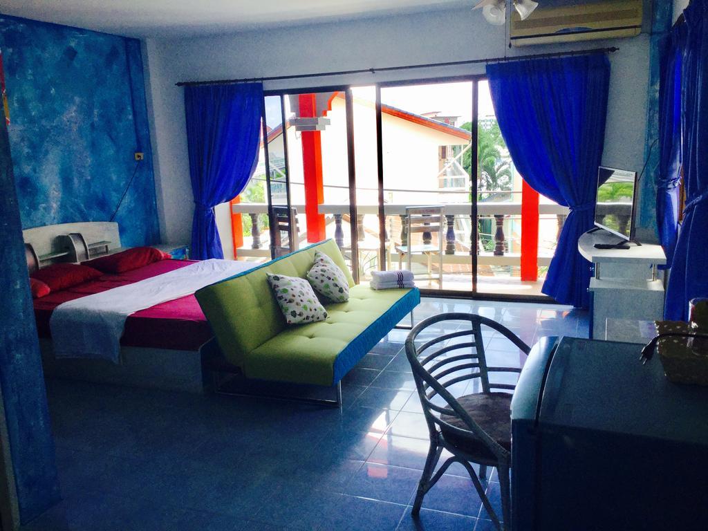 Belle Cose Guest House Patong Exteriör bild