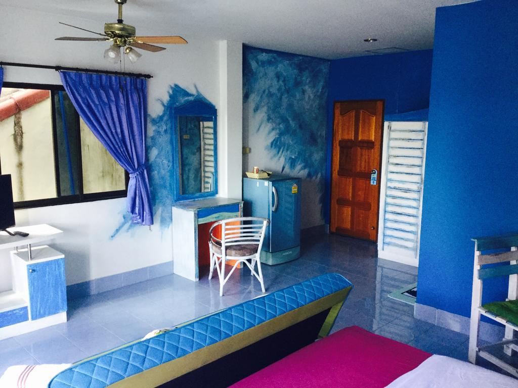 Belle Cose Guest House Patong Exteriör bild